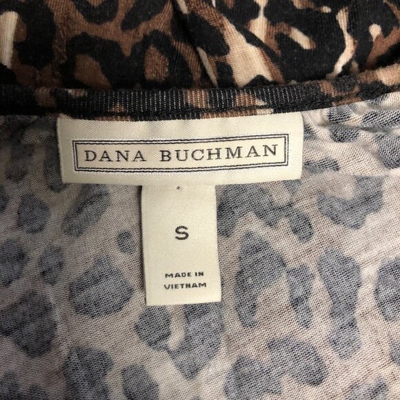 Dana Buchman Leopard Print Top Womens Sz Small Soft Stretchy Blouse Mob Wife - Picture 5 of 8